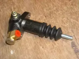 RY-011 AISIN Рабочий цилиндр, система сцепления